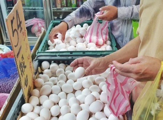 今晚必出三肖,详细解答、解释与落实